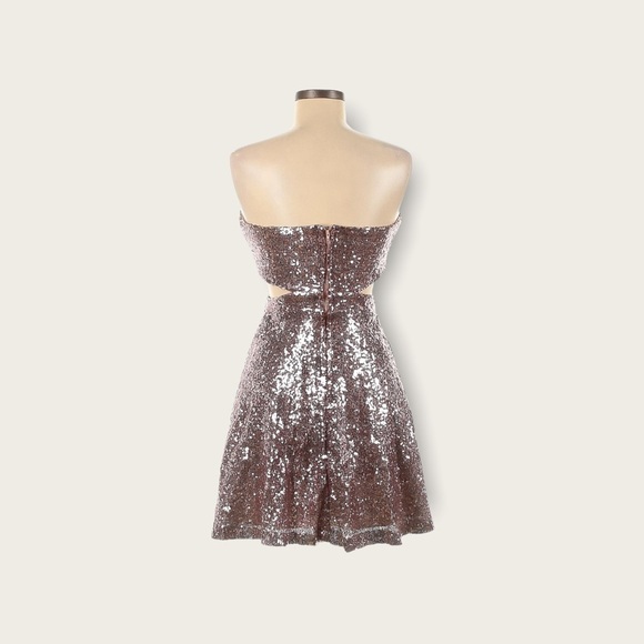 SPEECHLESS Pink Sequin Strapless Mini Dress - Picture 2 of 3